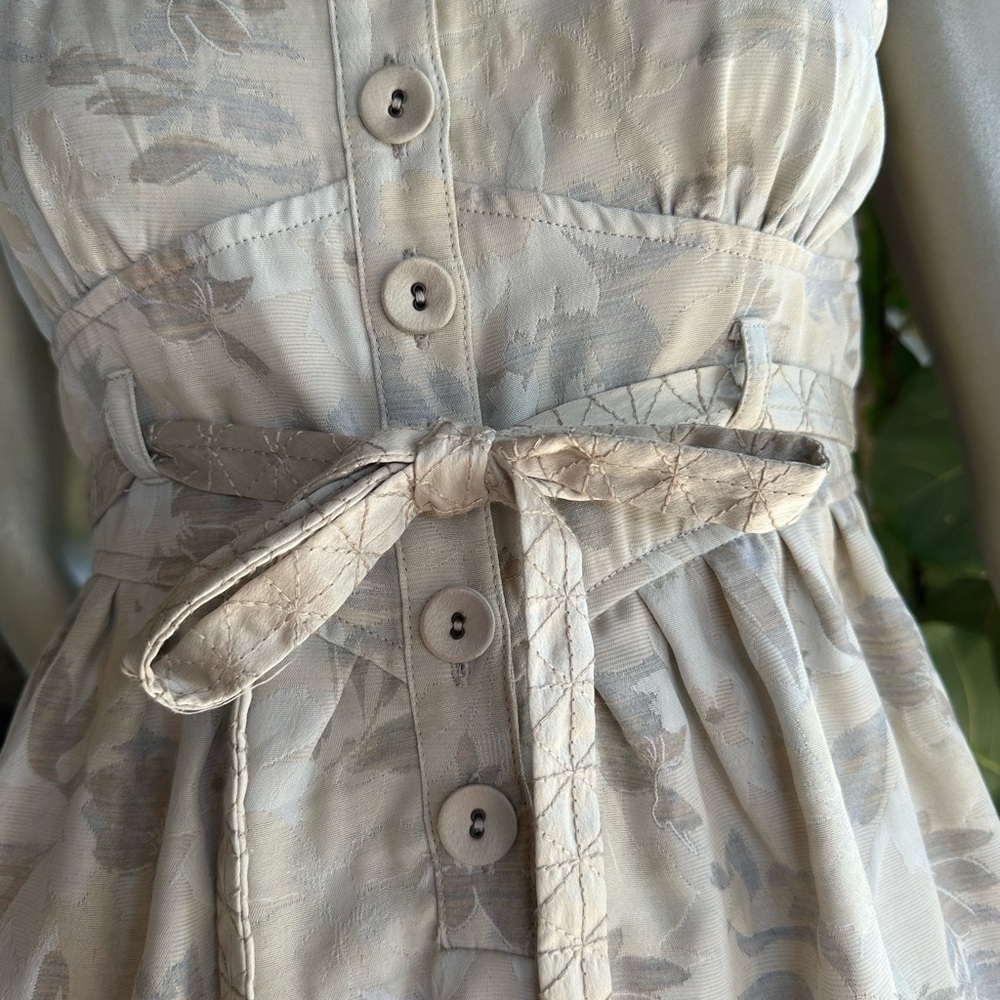 BCBGirls-Tapestry Peplum cinched waist Top-Xs UNIQUE! - Picture 2 of 4